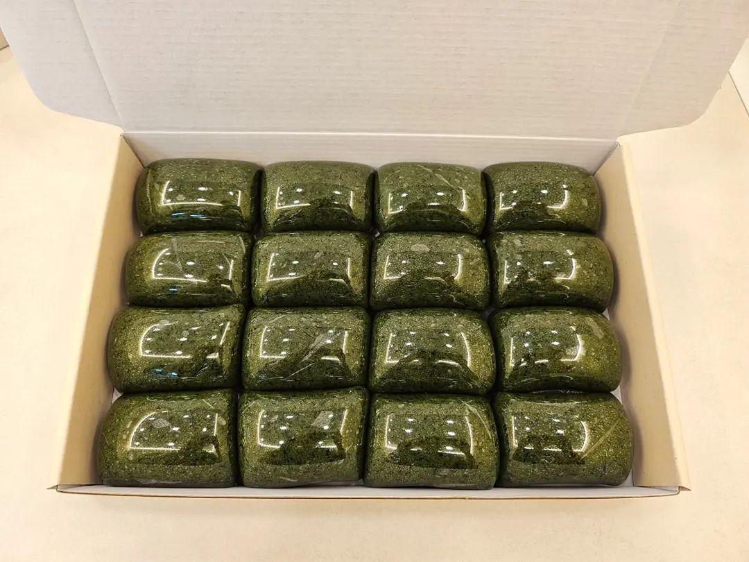 쑥말랑이떡 한 상자